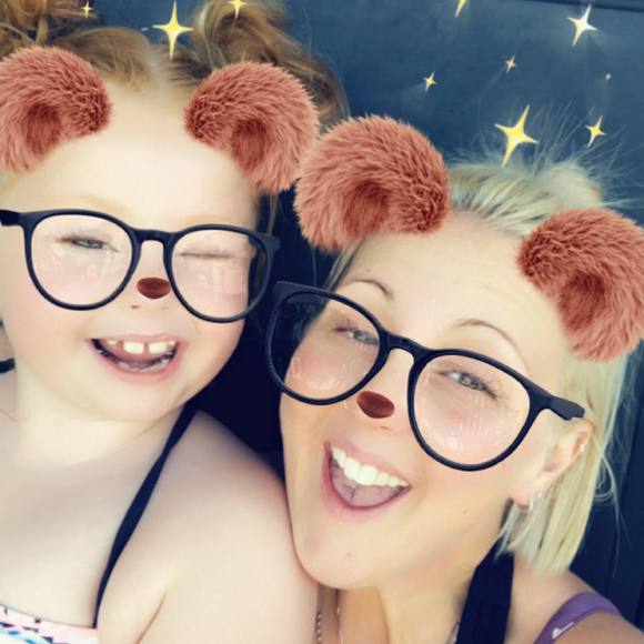 Meet your Posher, Nicci - Picture 1 of 1